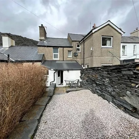 1 Bed Cottage In Snowdonia Nr Zipworld, Snowdon Blaenau Ffestiniog Exterior photo